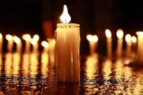 怀念逝去人的简短句子文案