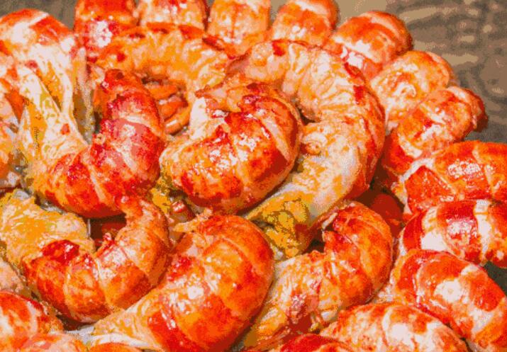 吃龙虾的心情说说文案