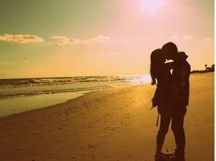 情侣长长久久的短句