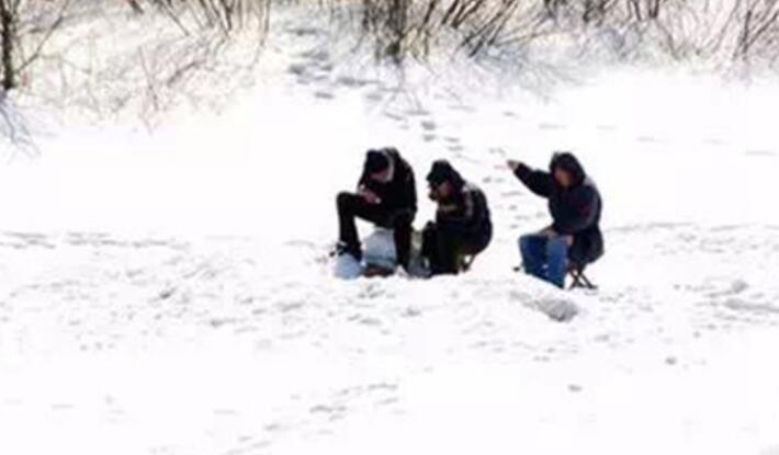 关于钓鱼的幽默说说文案