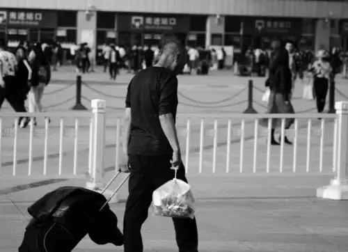 回家匆忙赶路的说说文案