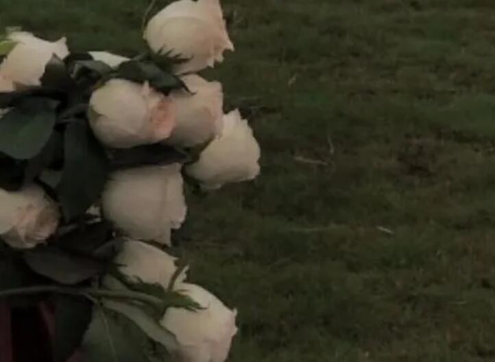 分手后的短句八个字