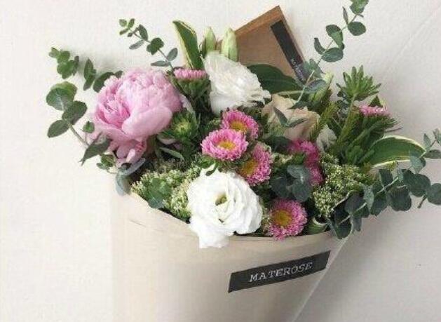 微信气质女人个性签名简短