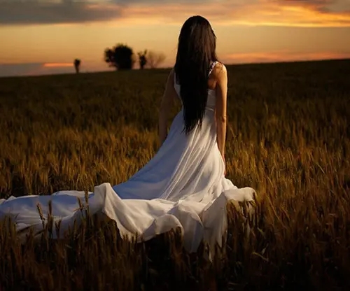 关于秀发的优美句子文案