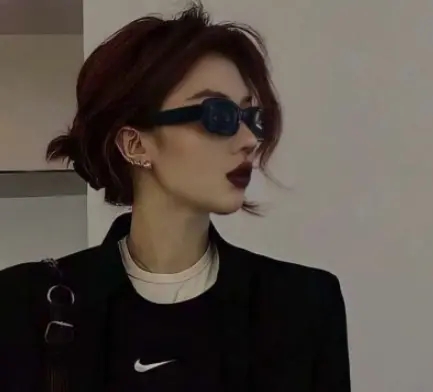 女生超拽超霸气签名