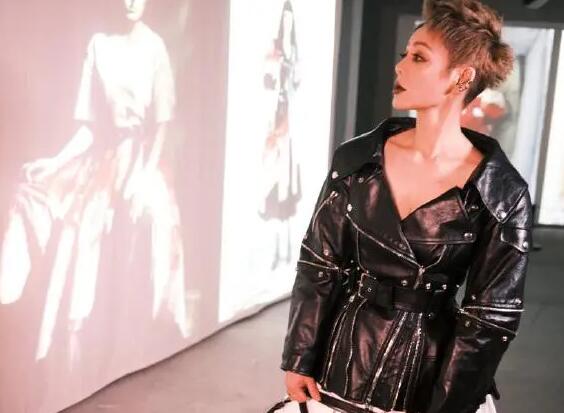 姐就是女王的句子文案