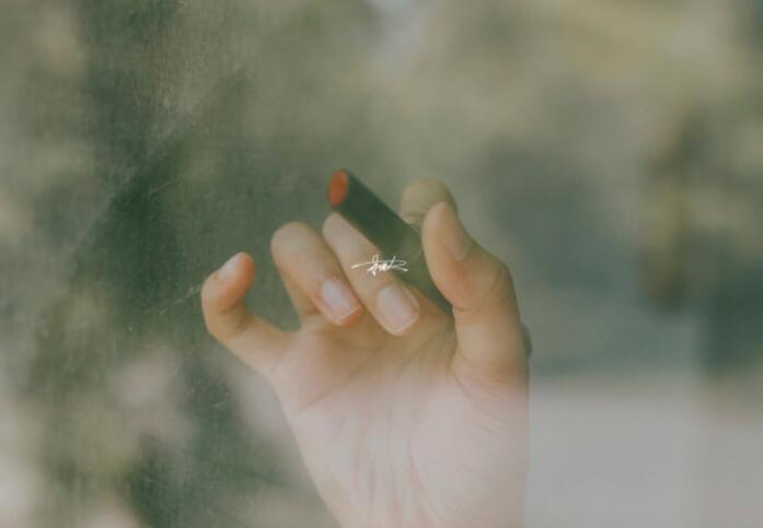 心情不好的短句子文案八字