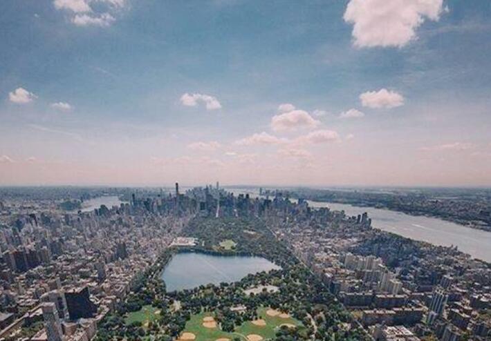 努力奋斗的句子文案八个字