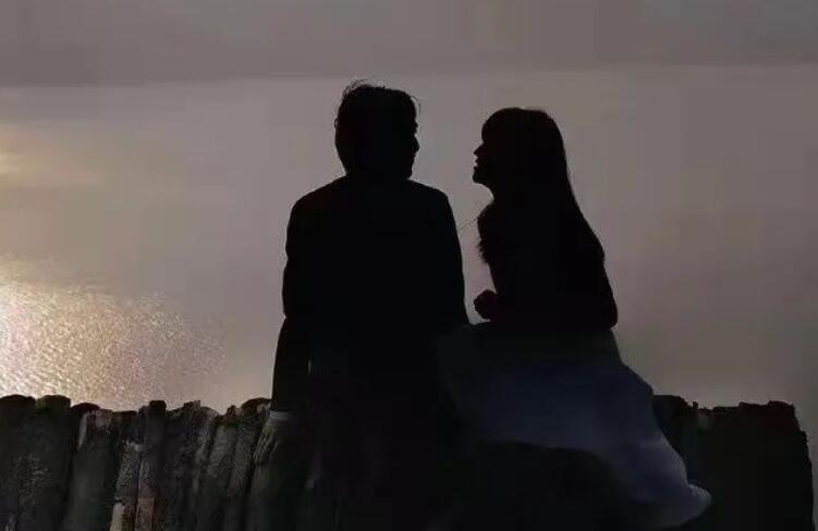 最新撩人的情话文案短句