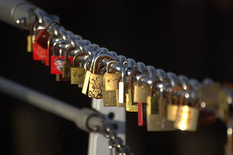 放手是最好的选择的句子文案