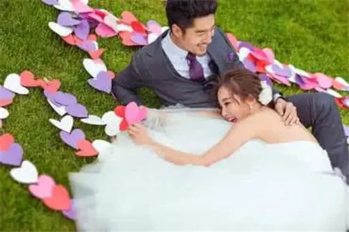 婚礼新郎对新娘说的话感动