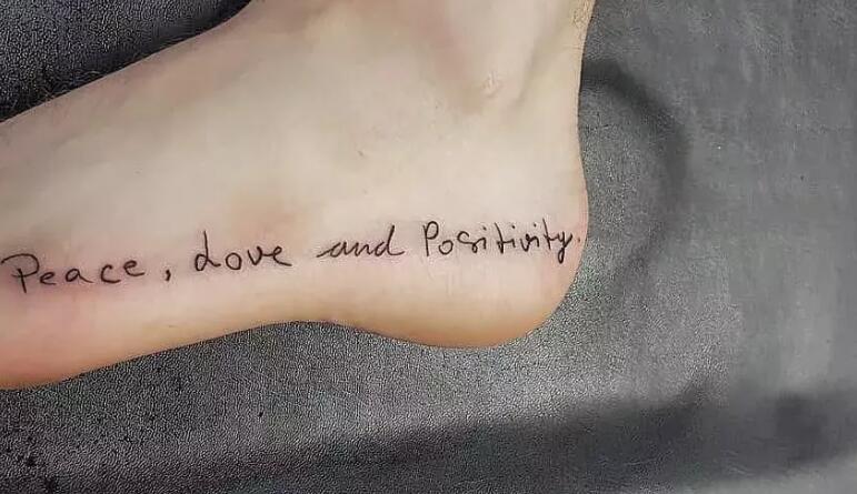 关于纹身的句子文案