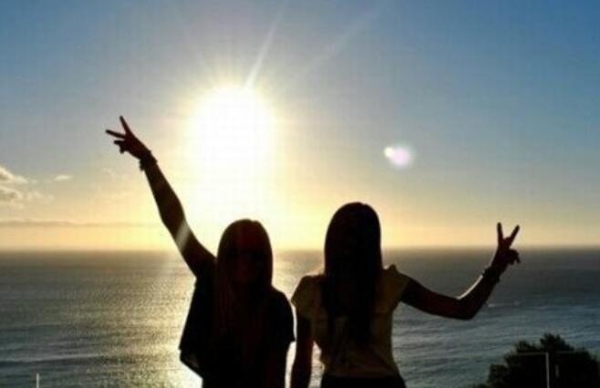 致闺蜜的唯美句子文案