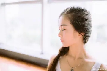 亲吻的经典语录文案