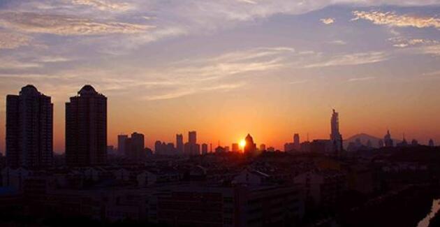 奋斗的早安语句子文案