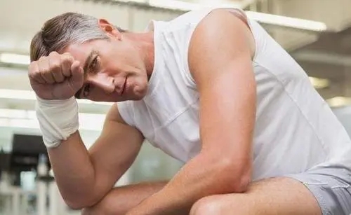 形容男人成熟有魅力的句子文案