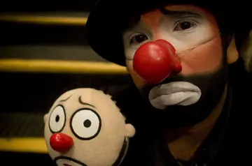 关于小丑的伤感句子文案