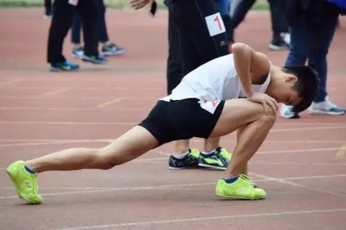 小学校运动会朋友圈说说文案