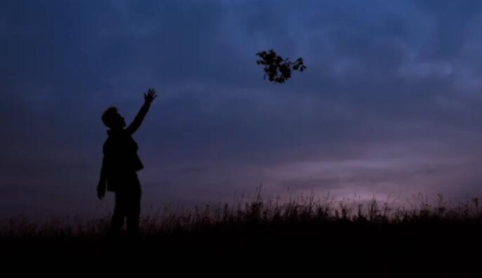 心情烦躁的说说短句子文案