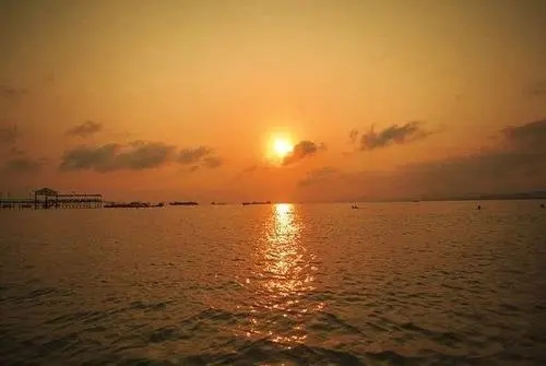 一个人旅行散心的心情说说文案