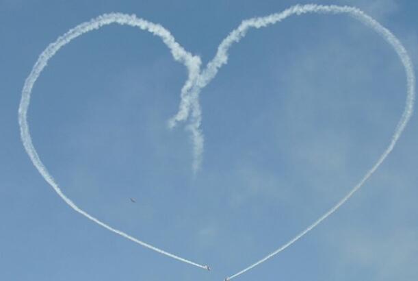 关于爱的优美句子文案