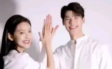 形容笑容很美的微句子文案