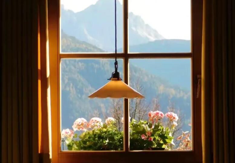 分手后比较伤感的句子文案