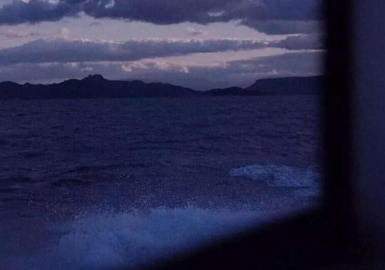 暗恋的句子文案唯美超短句