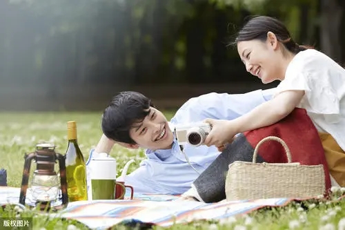 对女朋友说浪漫的情话文案