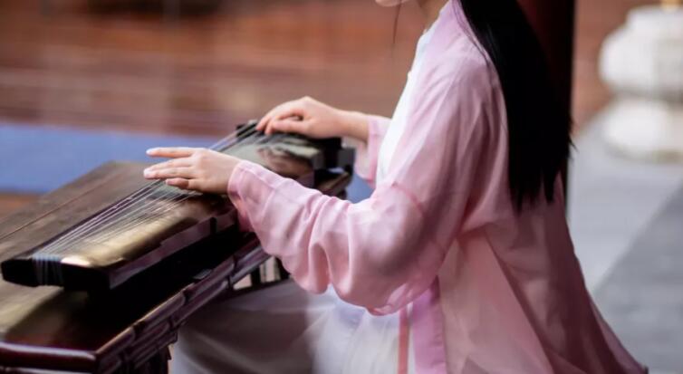 想念一个人到极致的诗句文案经典