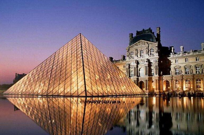 形容建筑物的句子文案