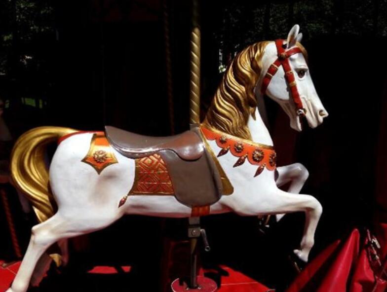 痛恨某人的句子文案