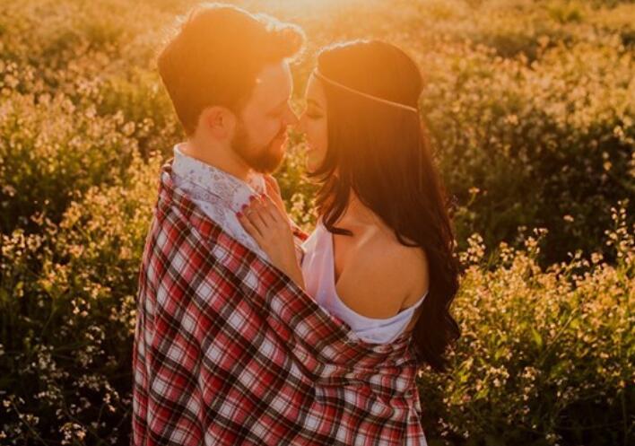 分手却还爱的句子文案