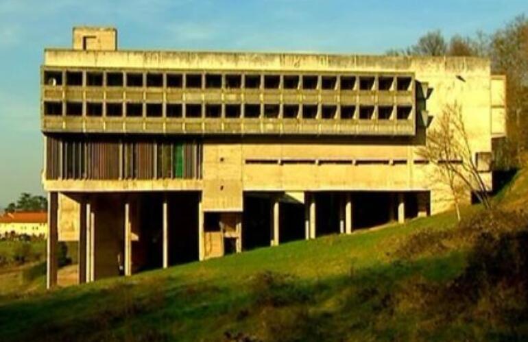 金钱面前无亲情的句子文案