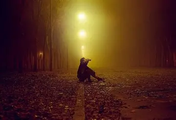 离开学校步入社会的句子文案