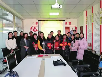 赞美平凡工作者的句子文案