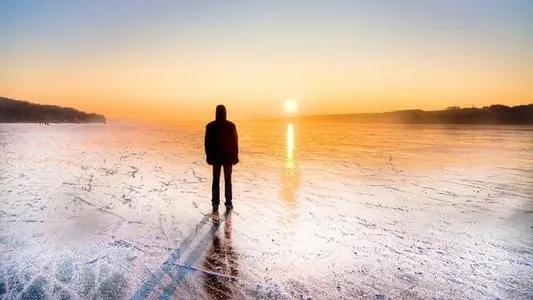 对世界彻底失望的句子文案