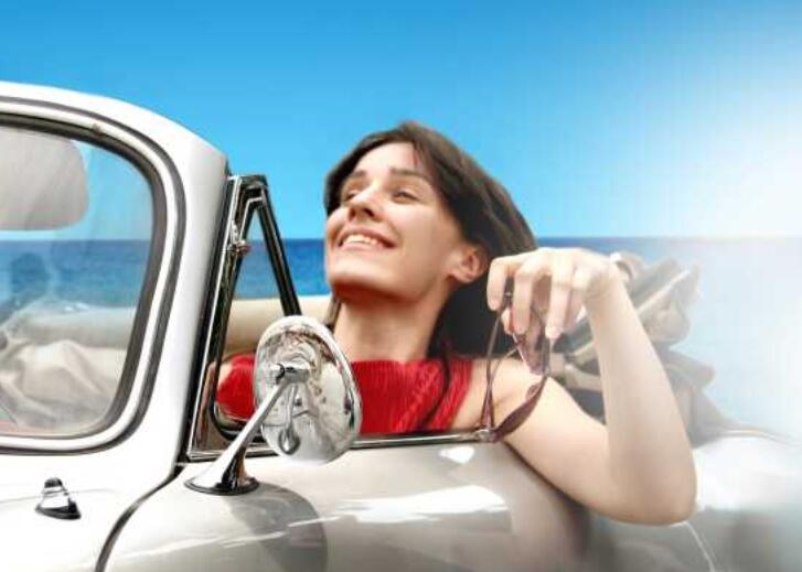 形容女孩子开车的句子文案