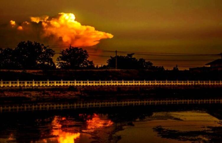 偶尔失眠的说说文案朋友圈