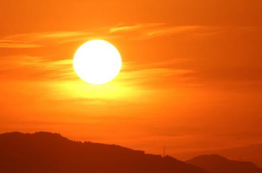 关于太阳的古诗大全