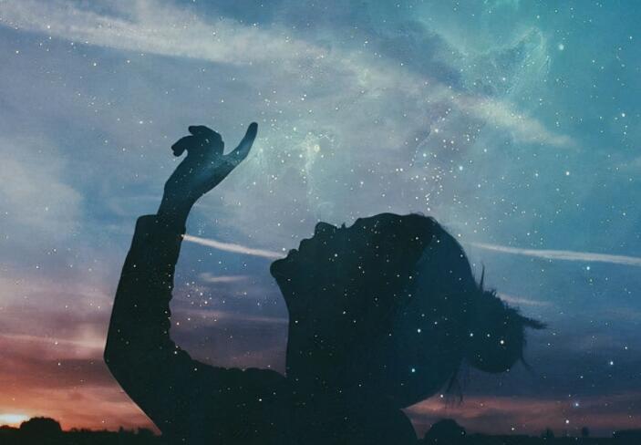 冷暖自知唯有自渡说说文案