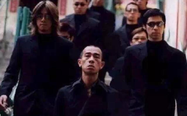 夸大哥社会的押韵句子文案