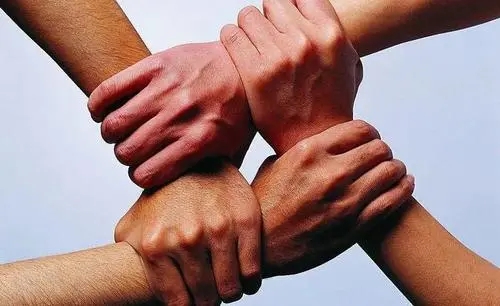 团队一起努力的句子文案