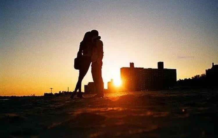 感动女友的短句