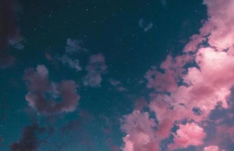 节日没人送礼物的说说文案