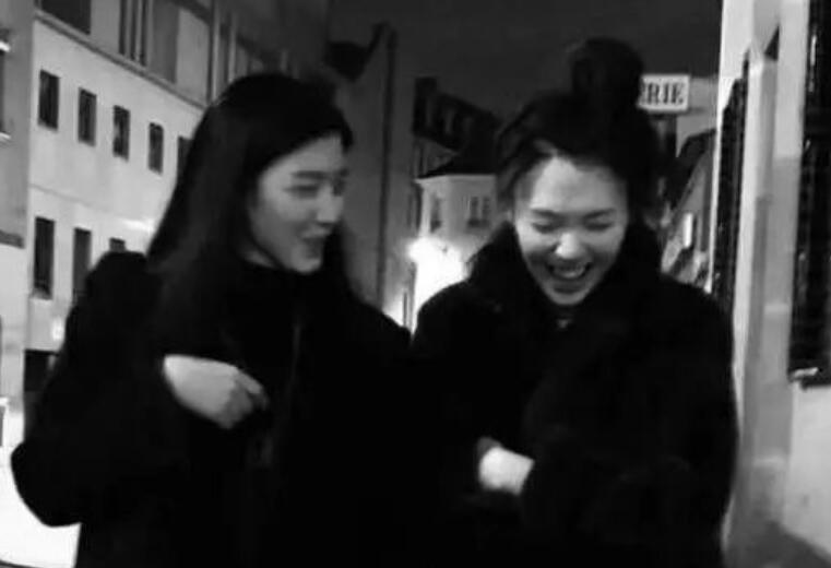 好朋友暖心句子文案简短