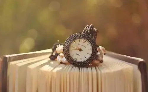 强忍着的坚强说说文案