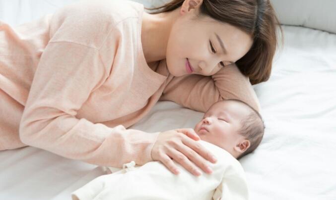 妹妹生孩子怎么发朋友圈