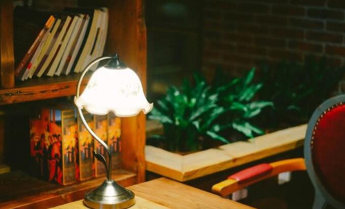 唯美的句子文案致自己简短