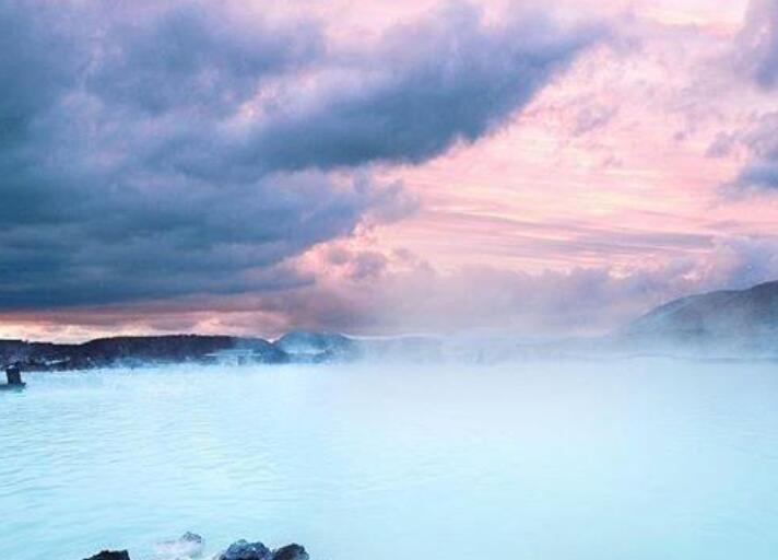 努力奋斗的句子文案八个字